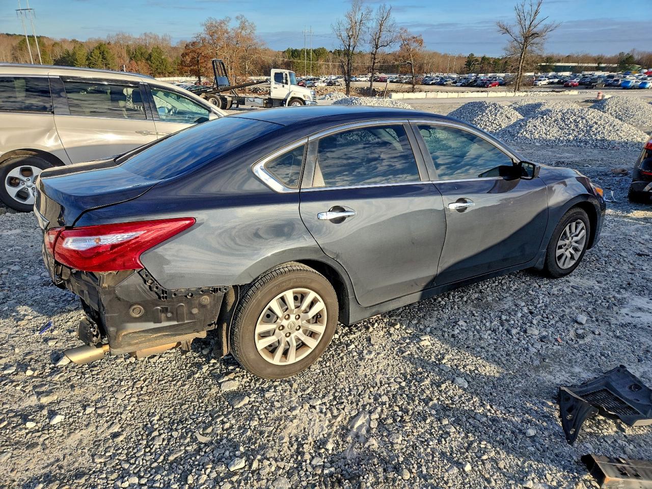 Nissan Altima 2.5 Image 11