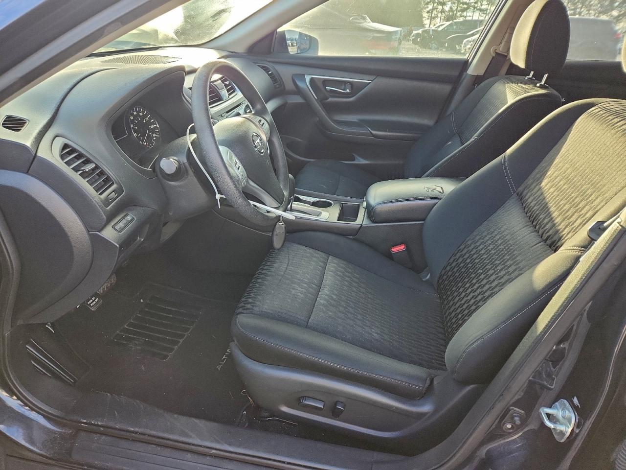 Nissan Altima 2.5 Image 12