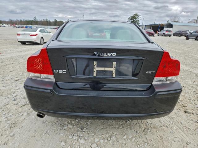 Volvo S60 2.5t Image 8