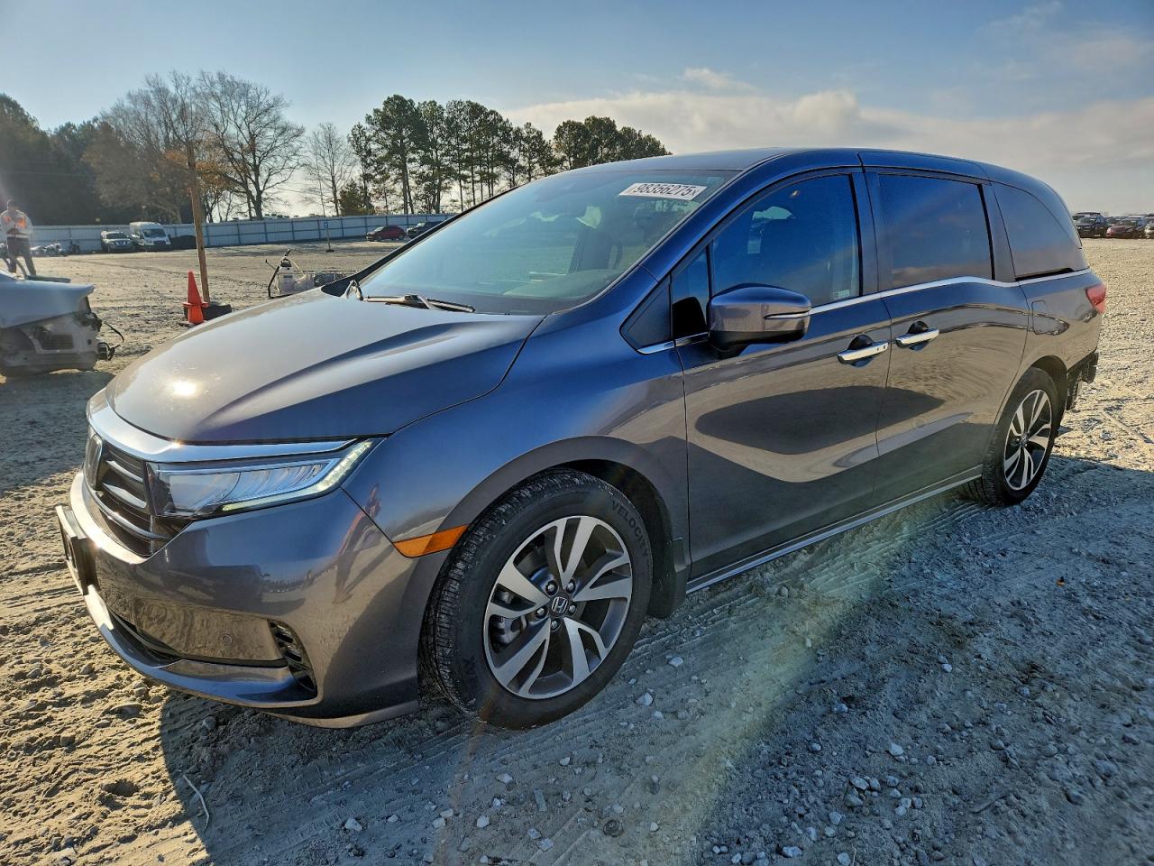 Honda Odyssey Touring Image 1