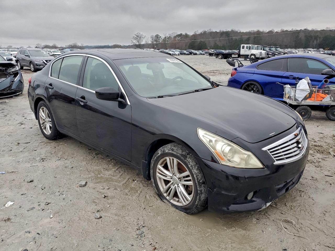 INFINITI G37 Image 9
