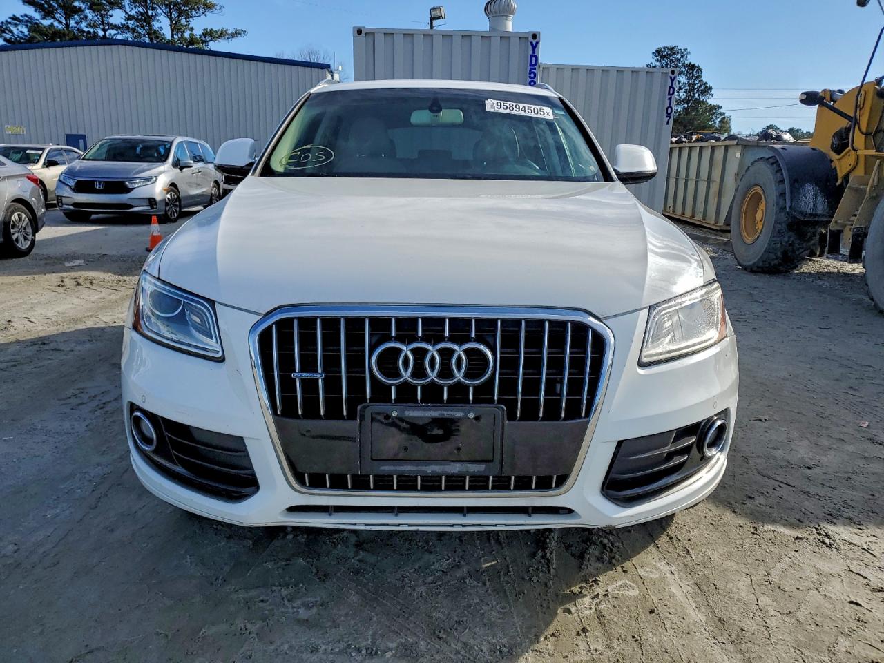 Audi Q5 Premium Image 2