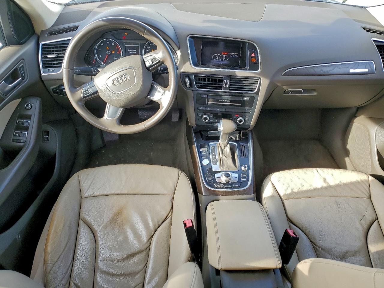 Audi Q5 Premium Image 8