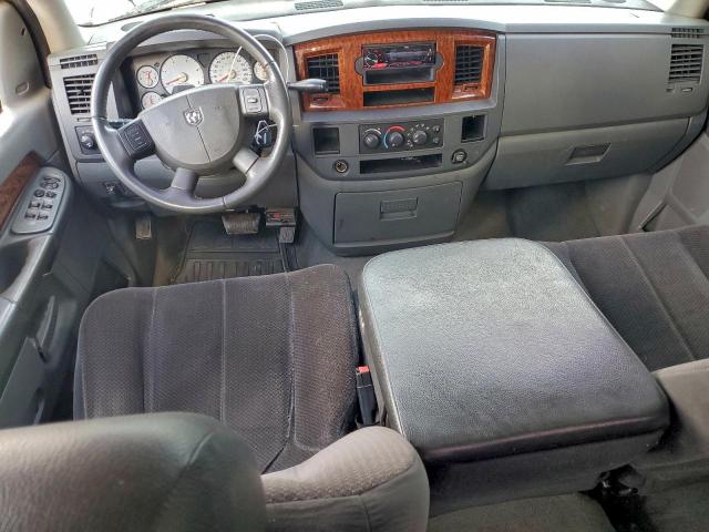 Dodge Ram 3500 St Image 7