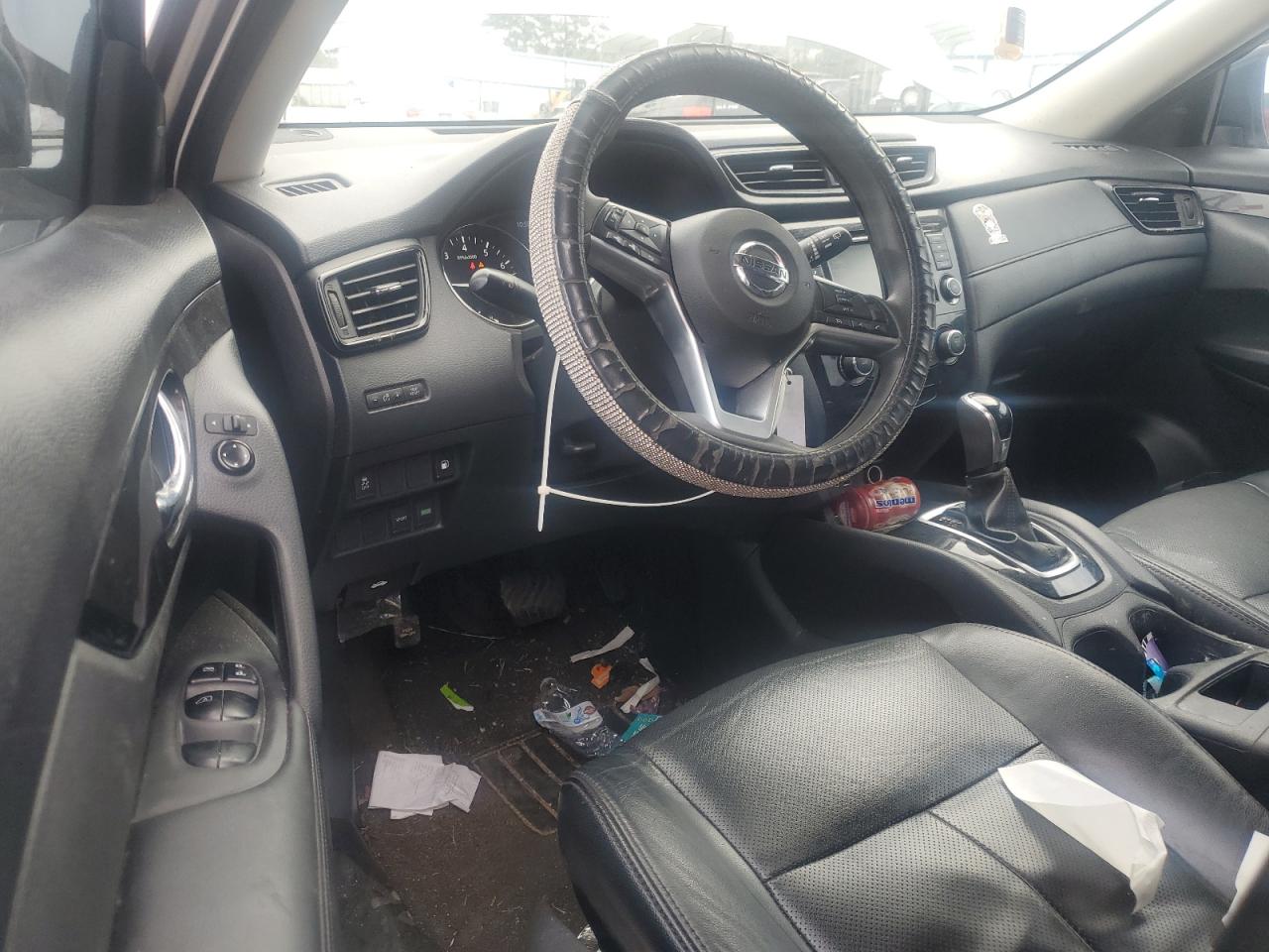 Nissan Rogue S Image 9