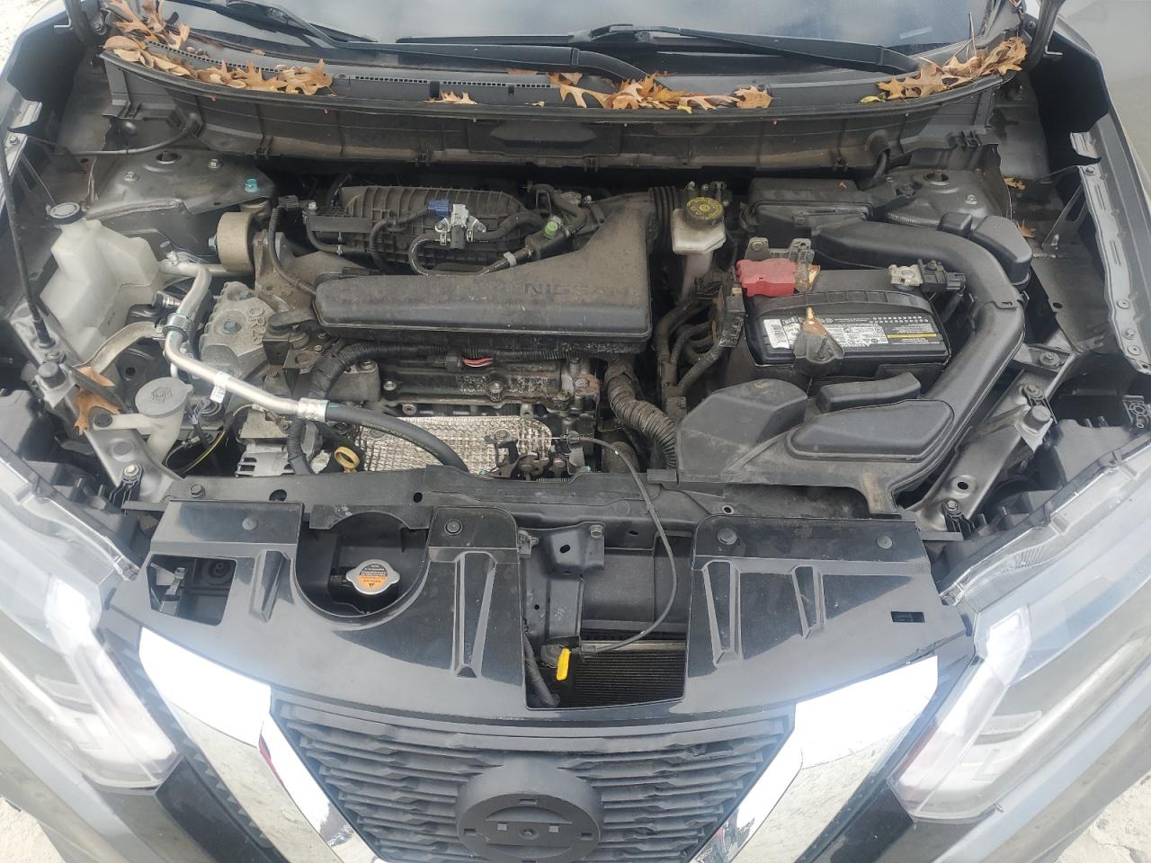 Nissan Rogue S Image 11