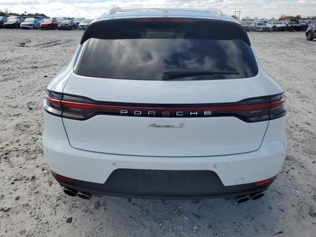 Porsche Macan S Image 5