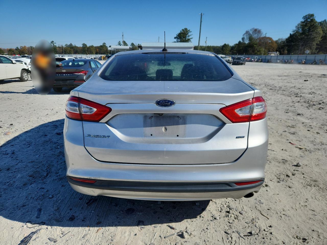 Ford Fusion Se Image 11