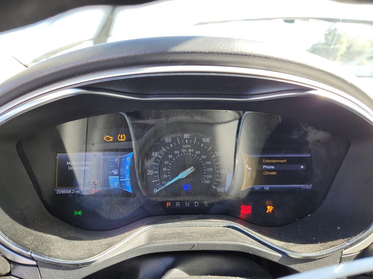 Ford Fusion Se Image 10