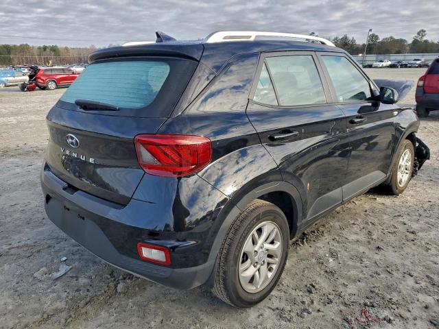 Hyundai VENUE Sel Image 4