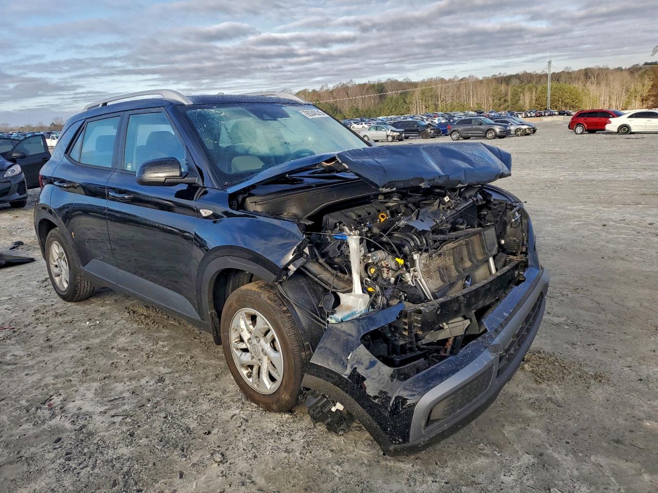 Hyundai VENUE Sel Image 9