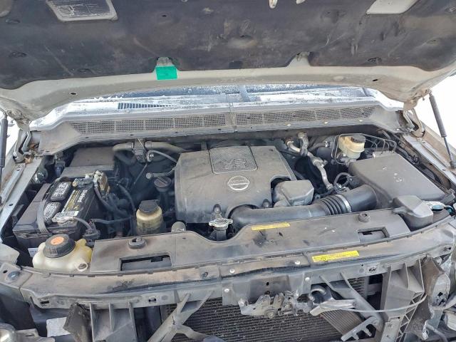 Nissan Titan Xe Image 9