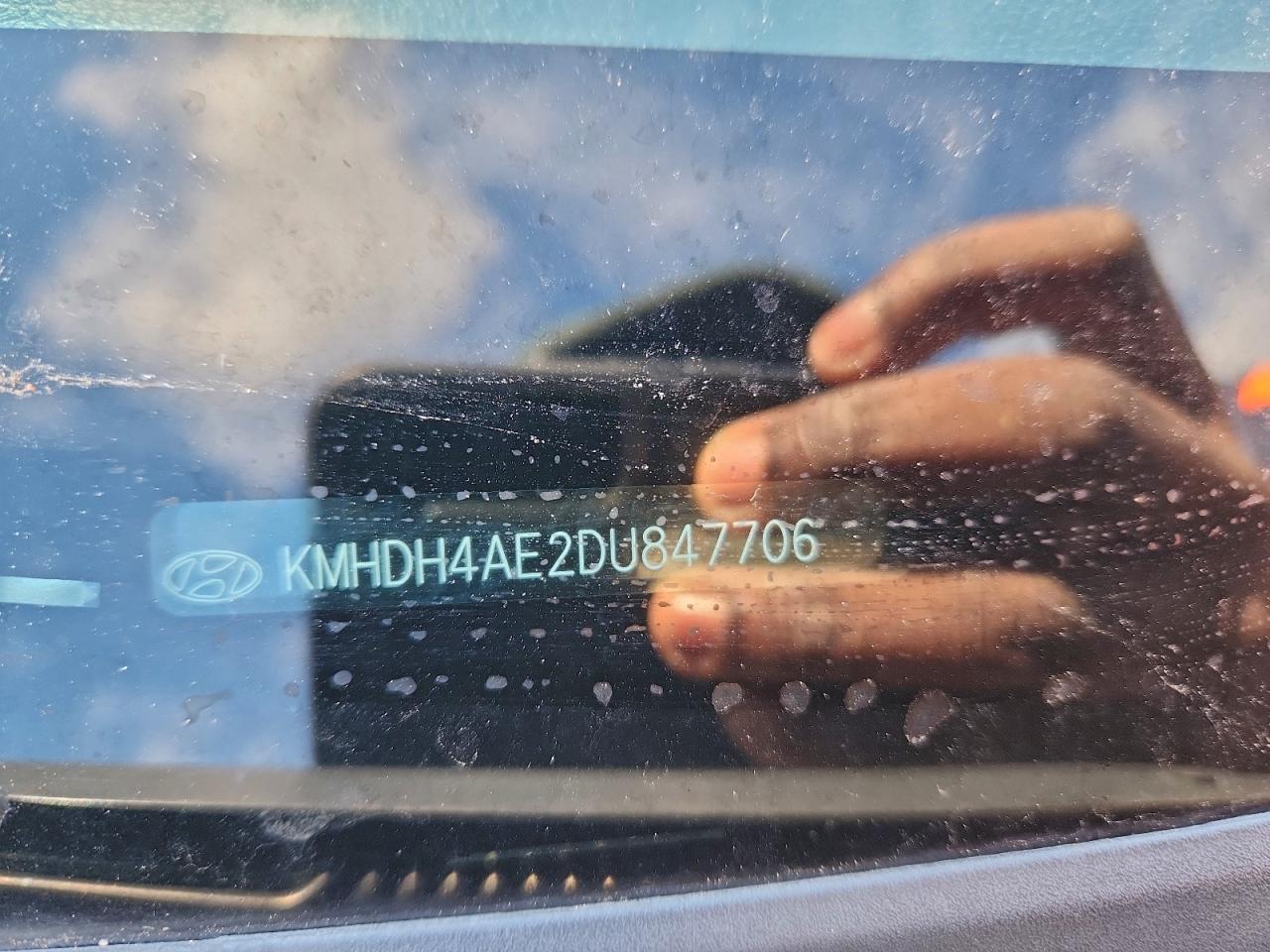 Hyundai ELANTRA Gls Image 5