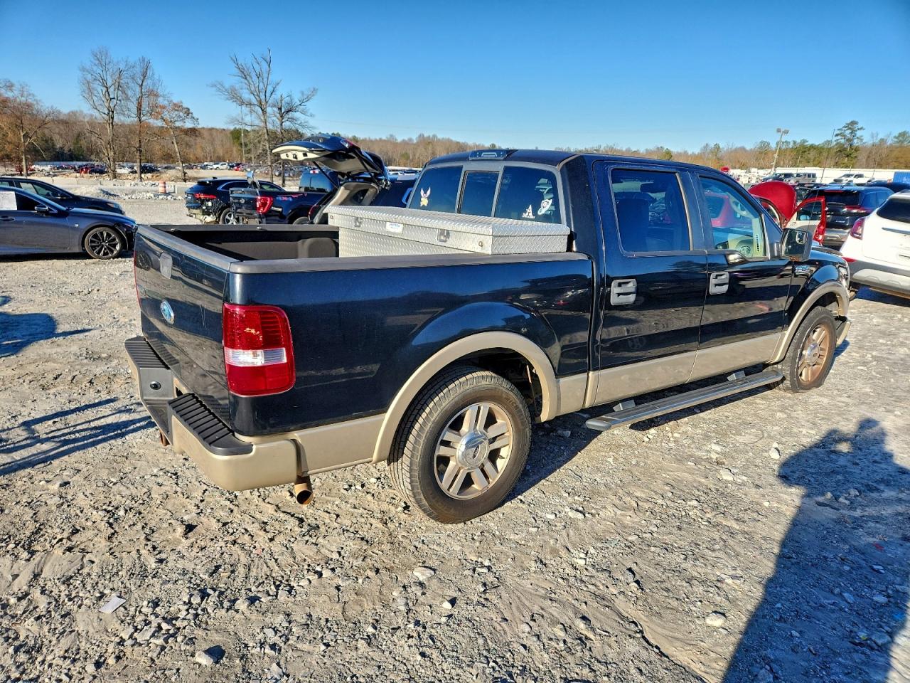 Ford F-150 Supercrew Image 2