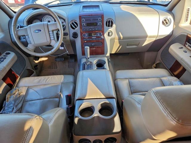 Ford F-150 Supercrew Image 10