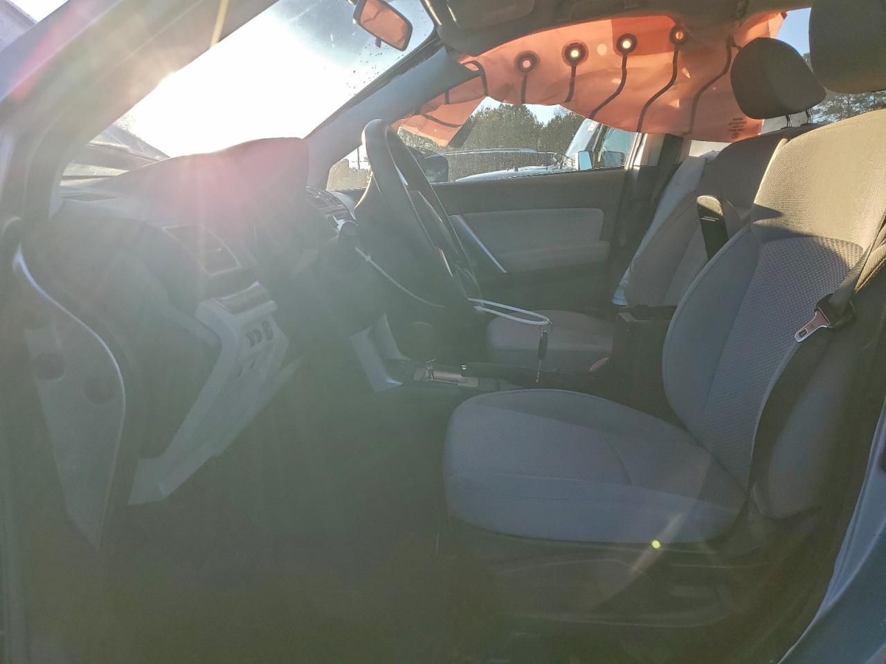 Subaru Forester 2.5i Image 12