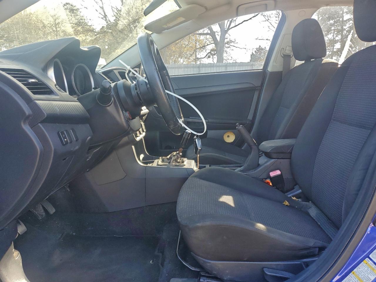 Mitsubishi Lancer Es Image 8