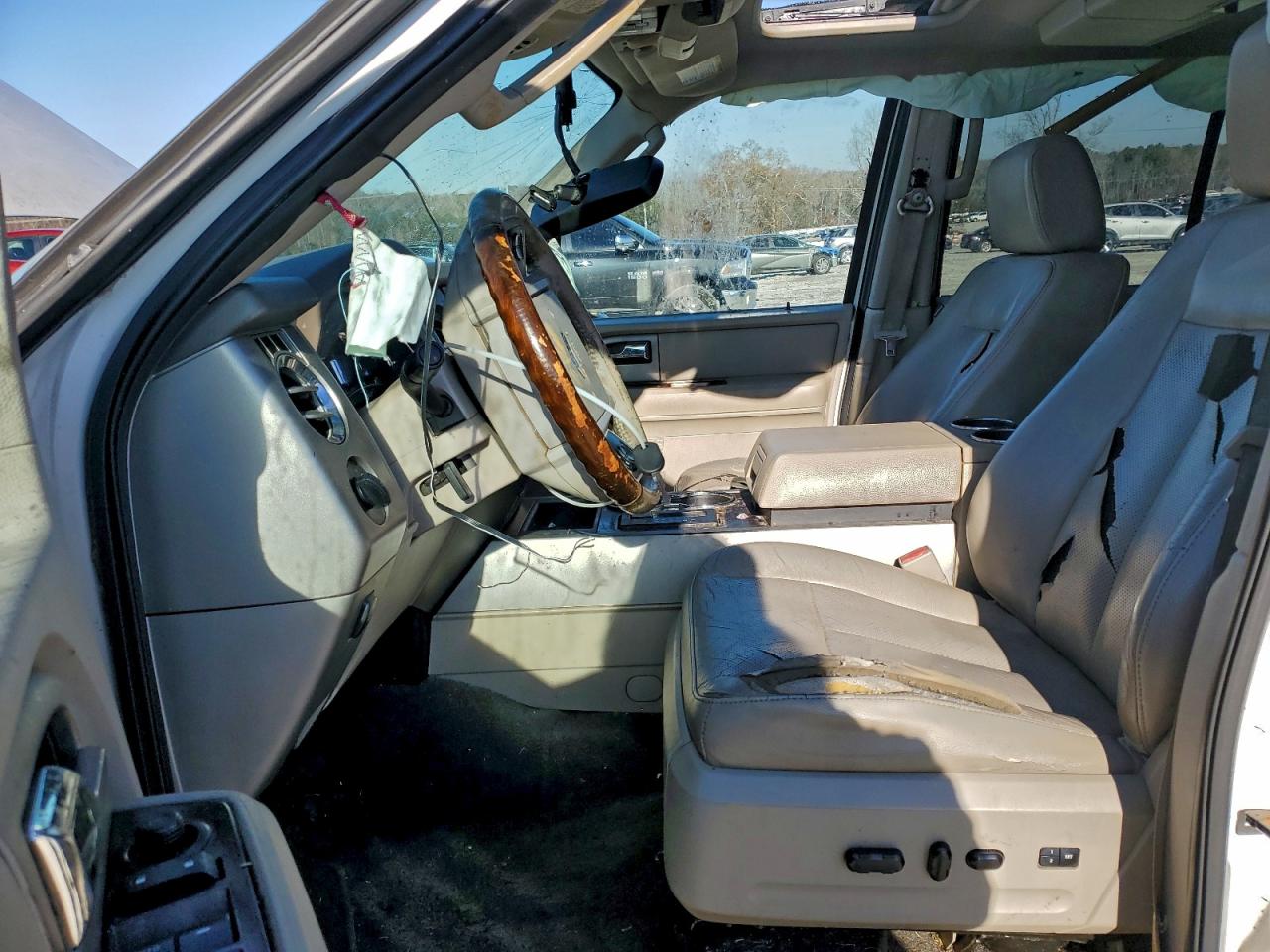 Ford Expedition Limited Image 3