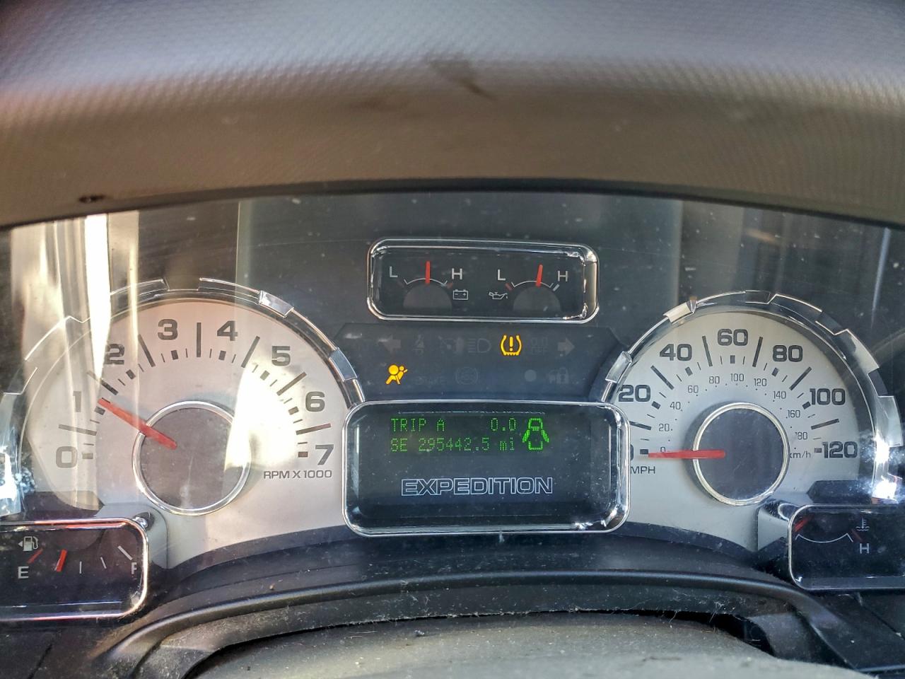 Ford Expedition Limited Image 6