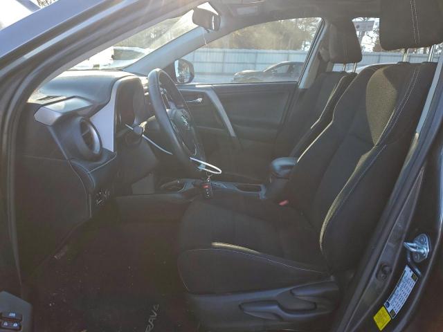 Toyota RAV4 Adventure Image 4