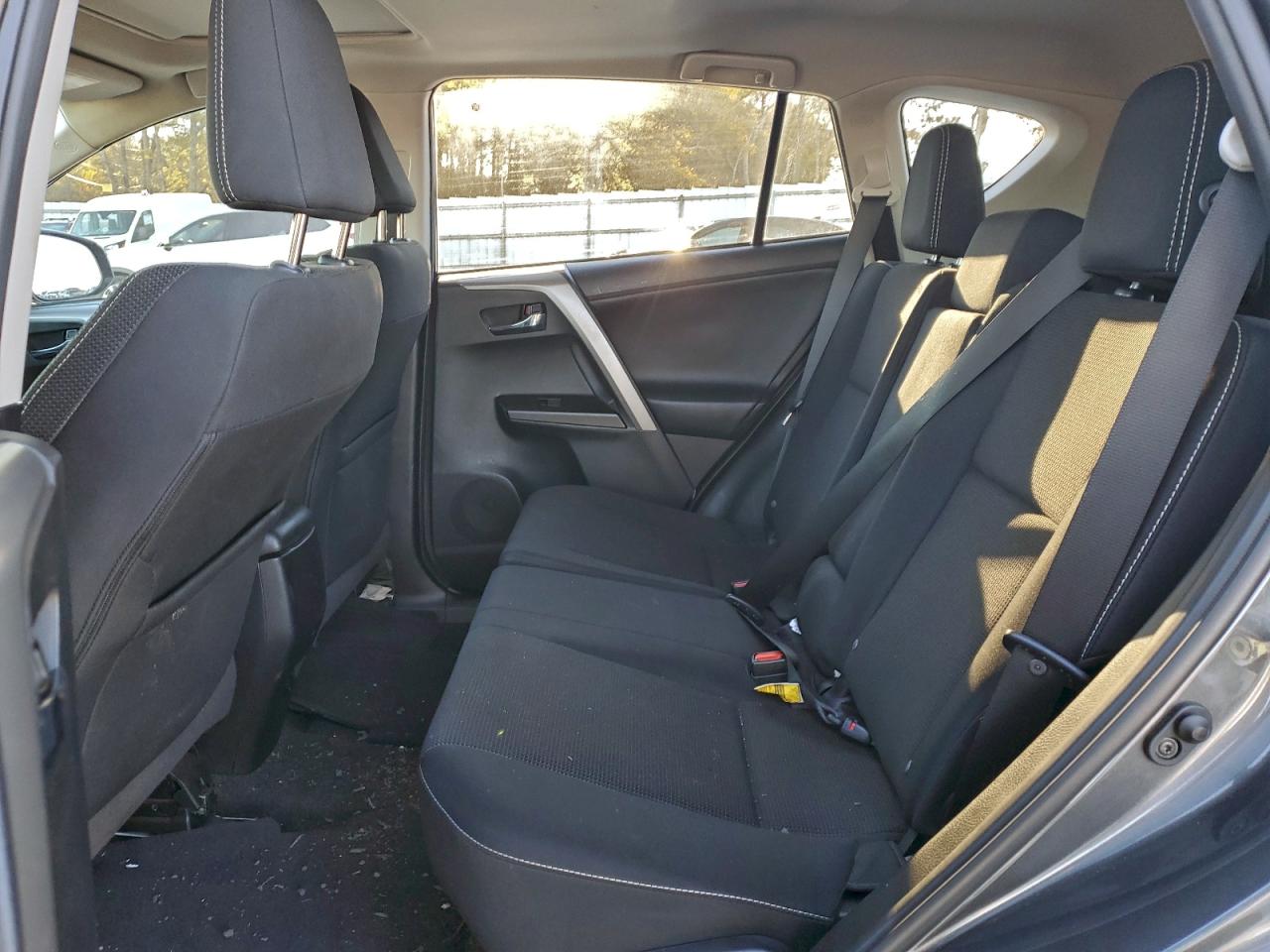 Toyota RAV4 Adventure Image 11