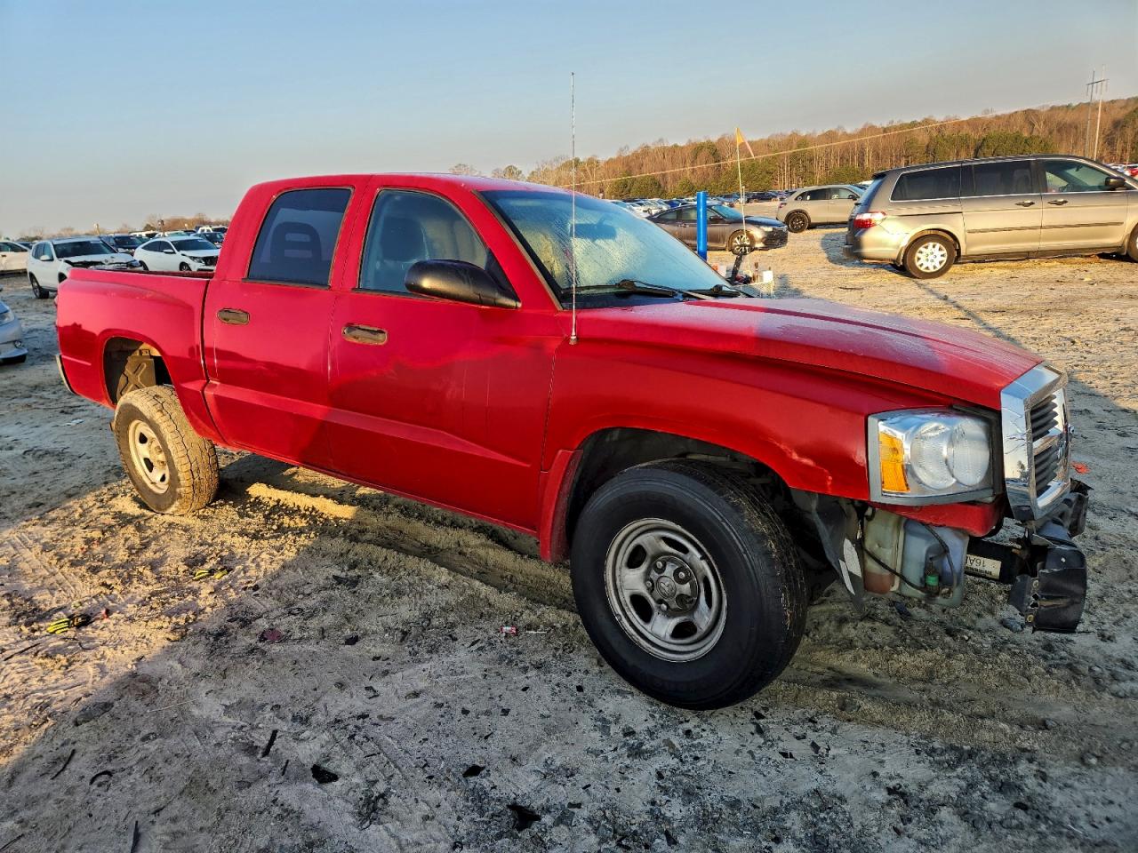 Dodge Dakota Quad Image 11