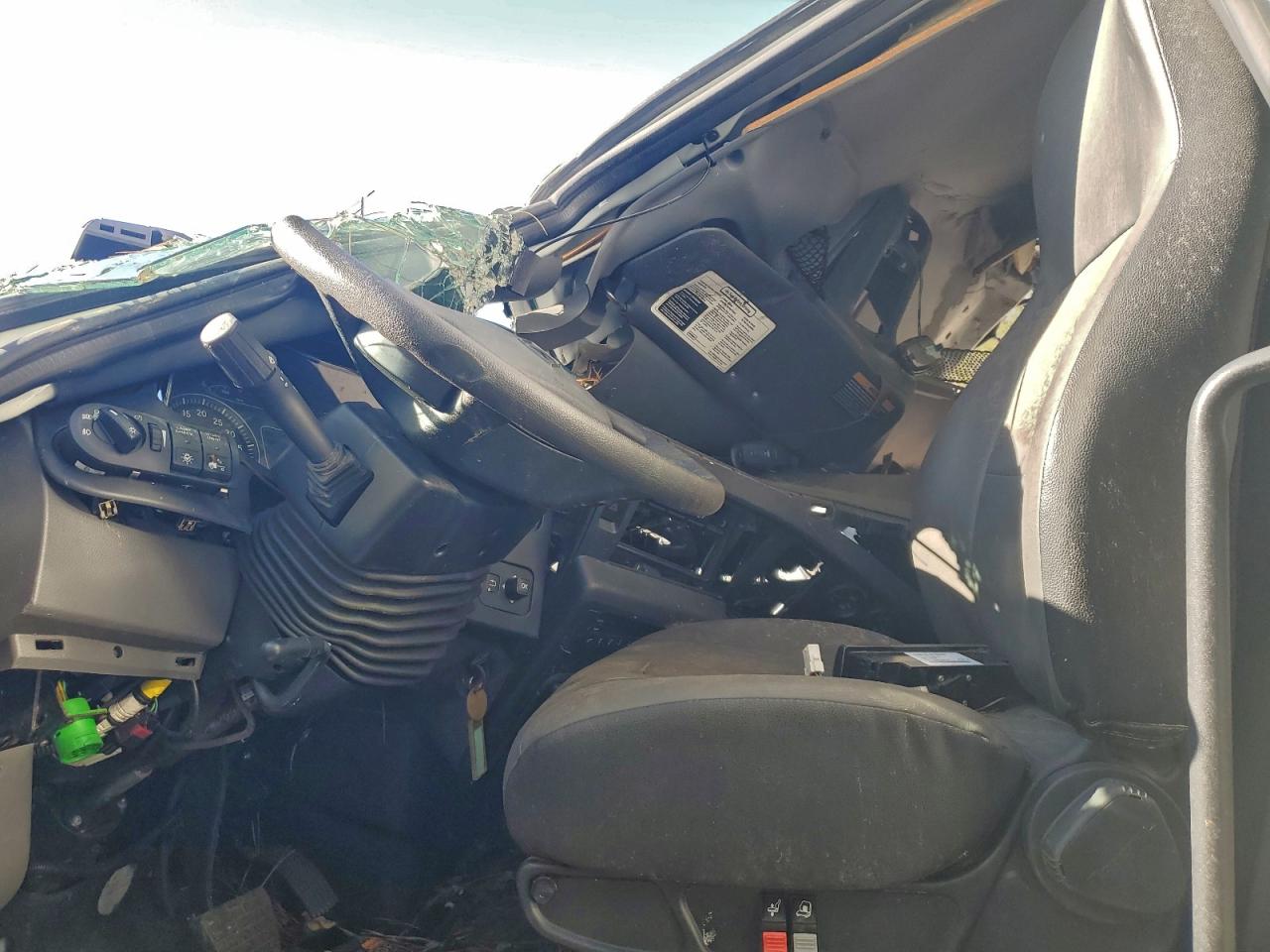 International Mv607 Image 12