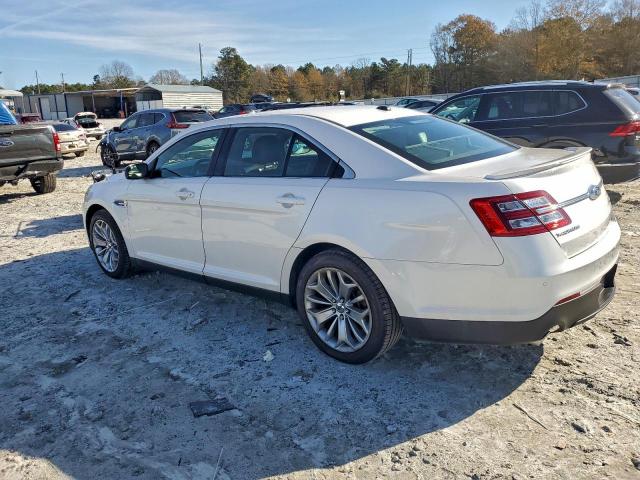 Ford Taurus Limited Image 3