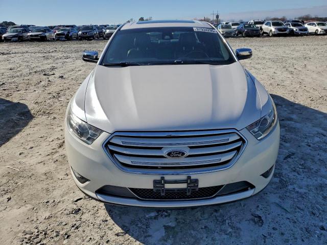 Ford Taurus Limited Image 9