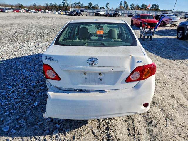 Toyota Corolla Base Image 10