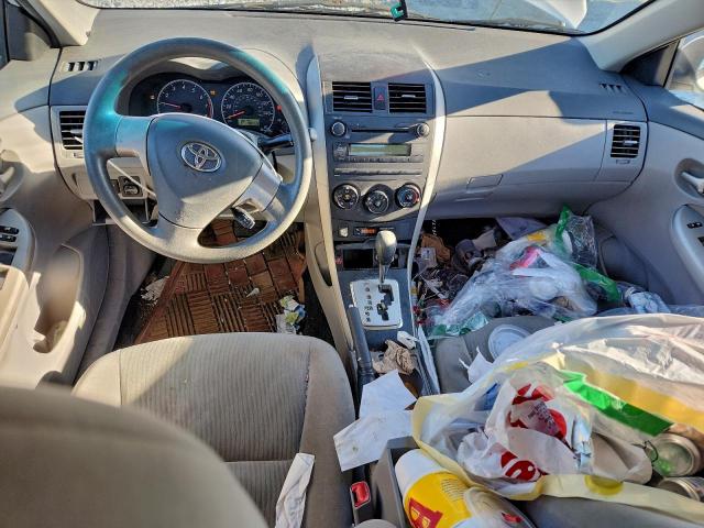 Toyota Corolla Base Image 6