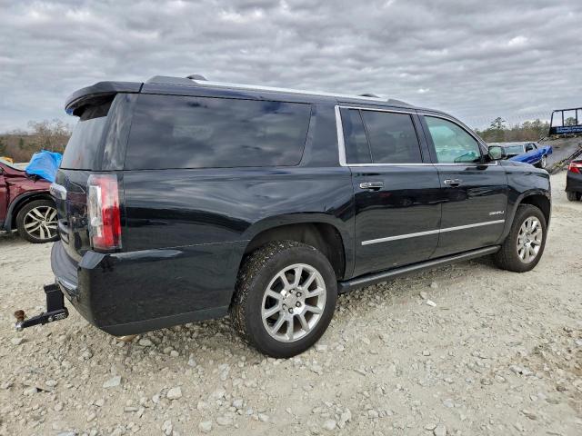 GMC Yukon Denali Image 4