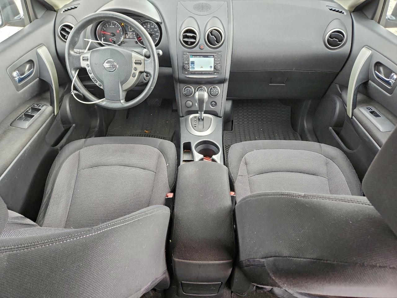 Nissan Rogue S Image 12