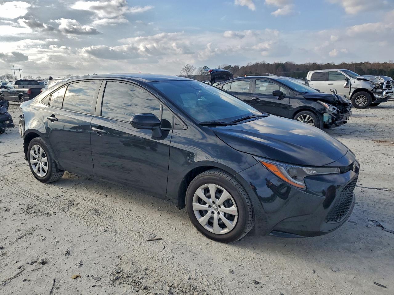 Toyota Corolla Le Image 7