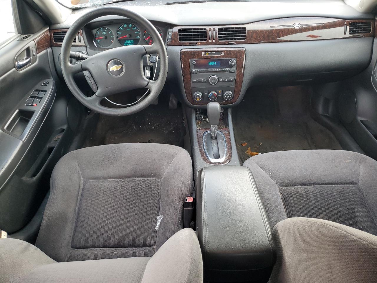 Chevrolet Impala Ls Image 3