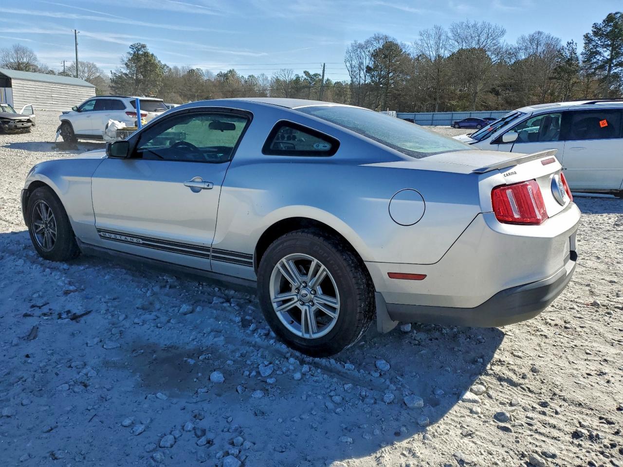 Ford Mustang Image 2