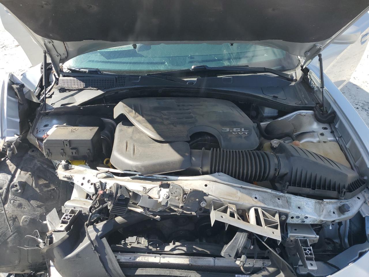 Dodge Charger Sxt Image 9