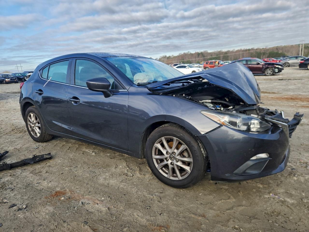 Mazda 3 Sport Image 2