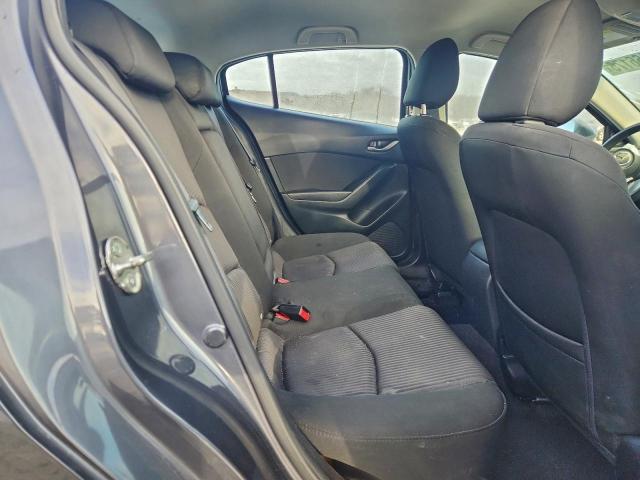 Mazda 3 Sport Image 3