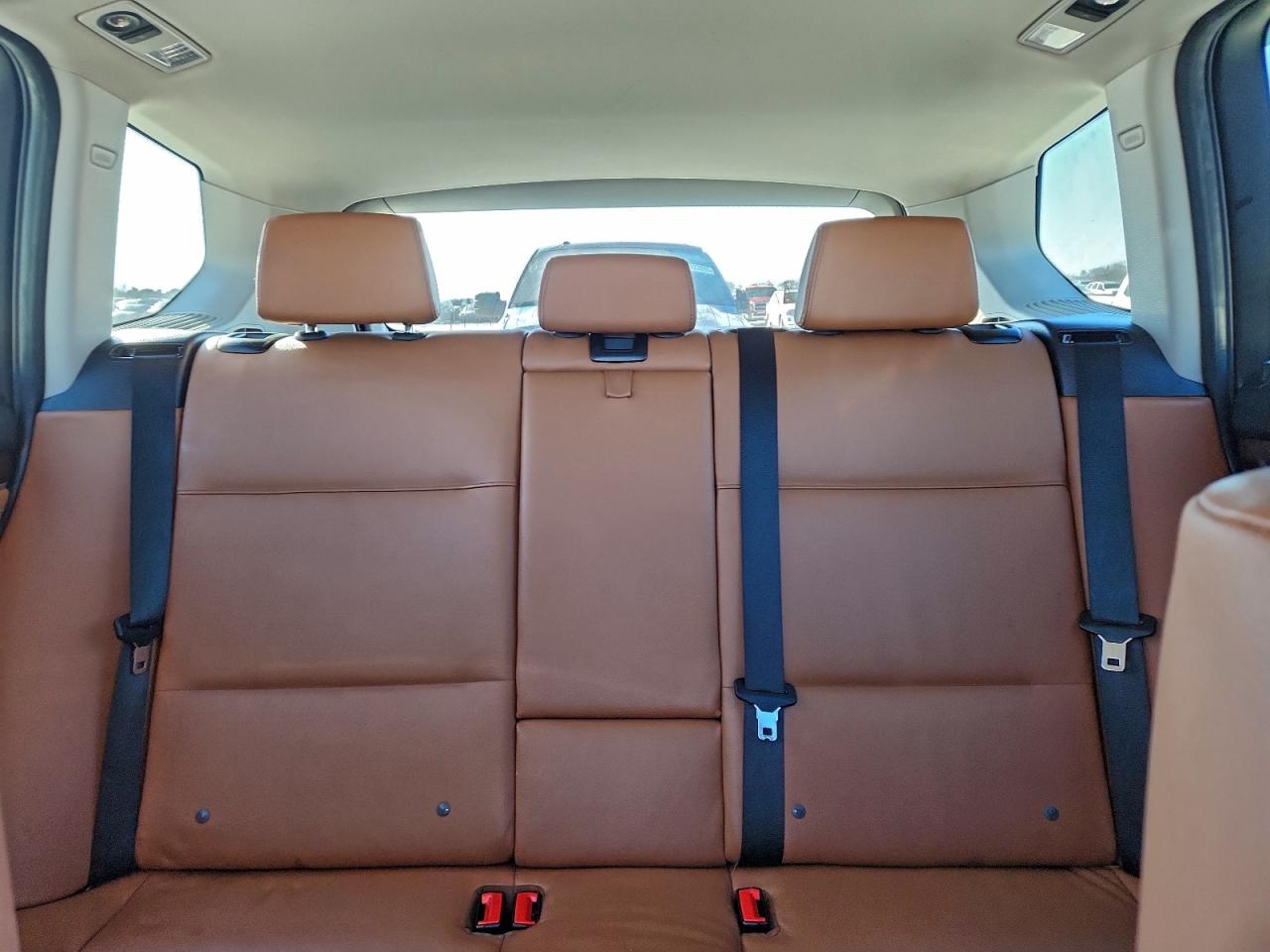 BMW X Series Xdrive28i Image 10