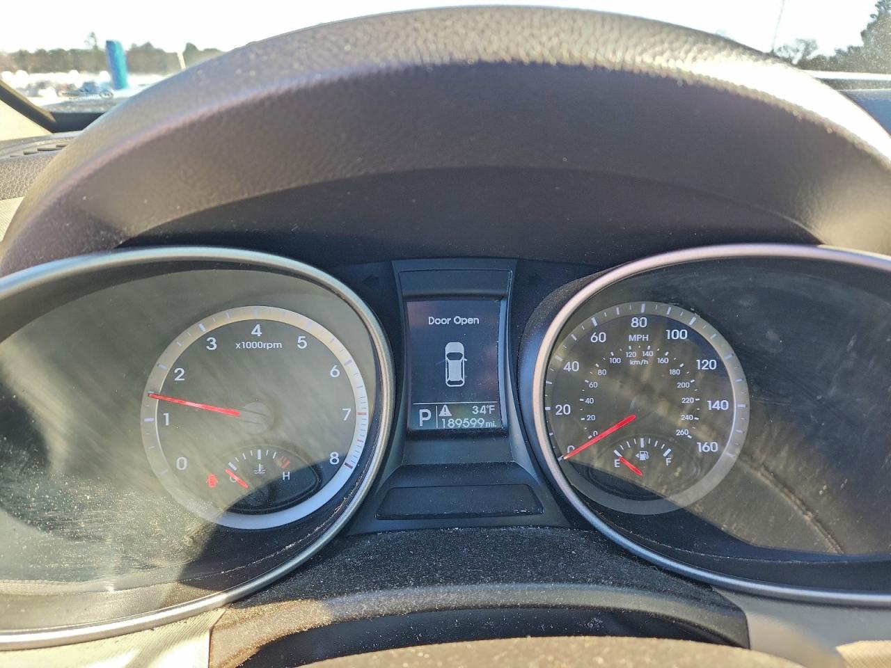 Hyundai SANTA FE Gls Image 11