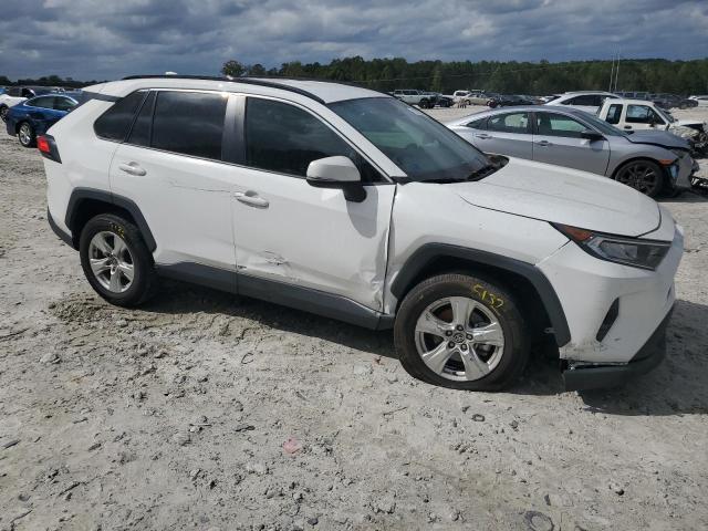 Toyota RAV4 Xle Image 7