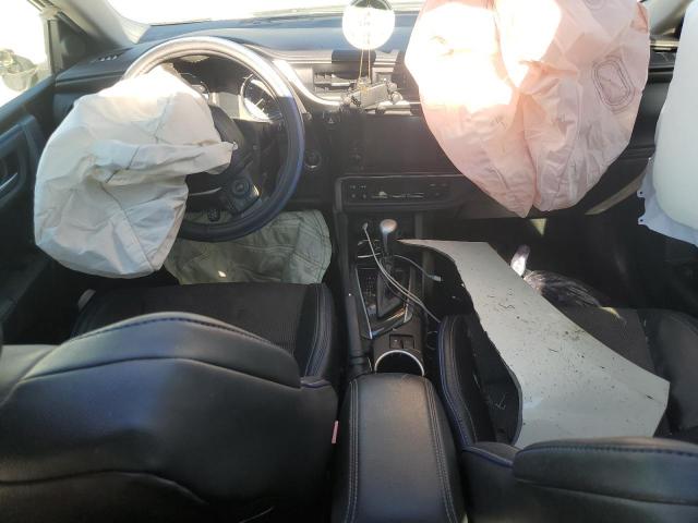 Toyota Corolla L Image 9