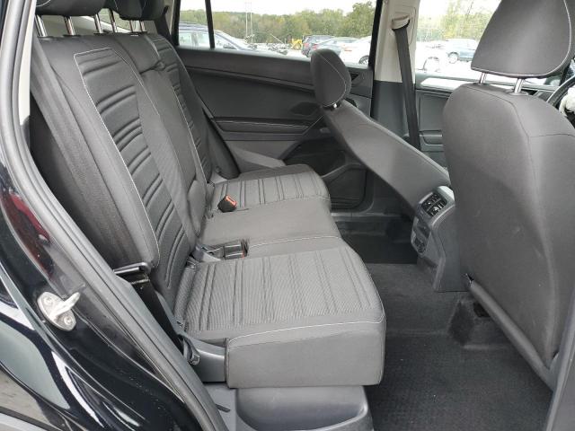 Volkswagen Tiguan S Image 9