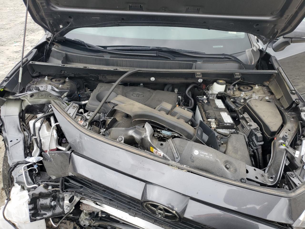 Toyota RAV4 Xle Image 13