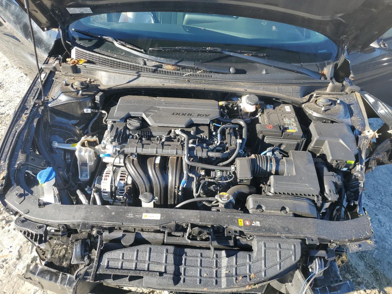 Hyundai ELANTRA Sel Sport Image 9