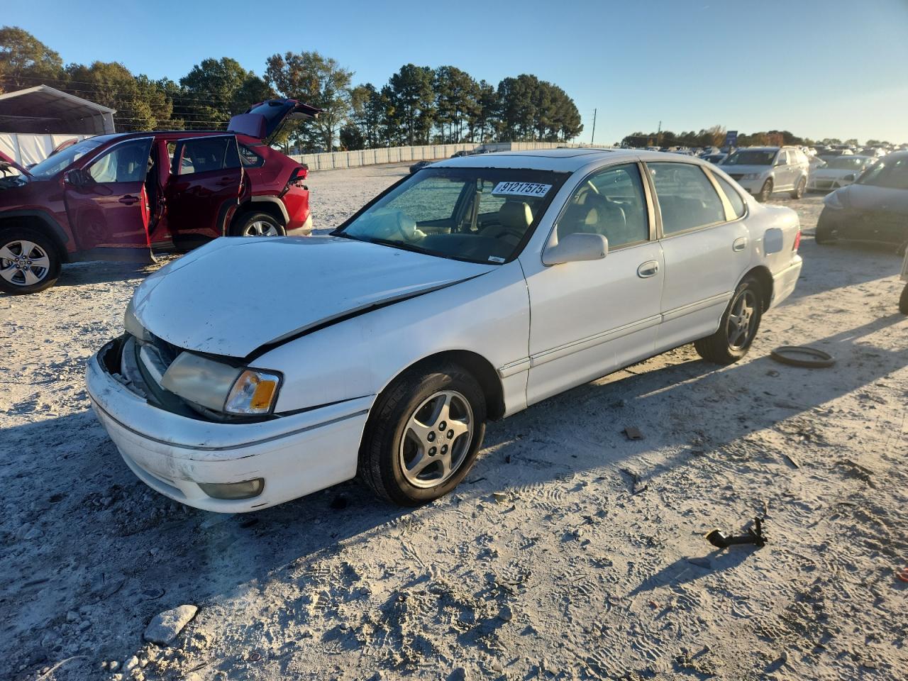Toyota Avalon Xl Image 1