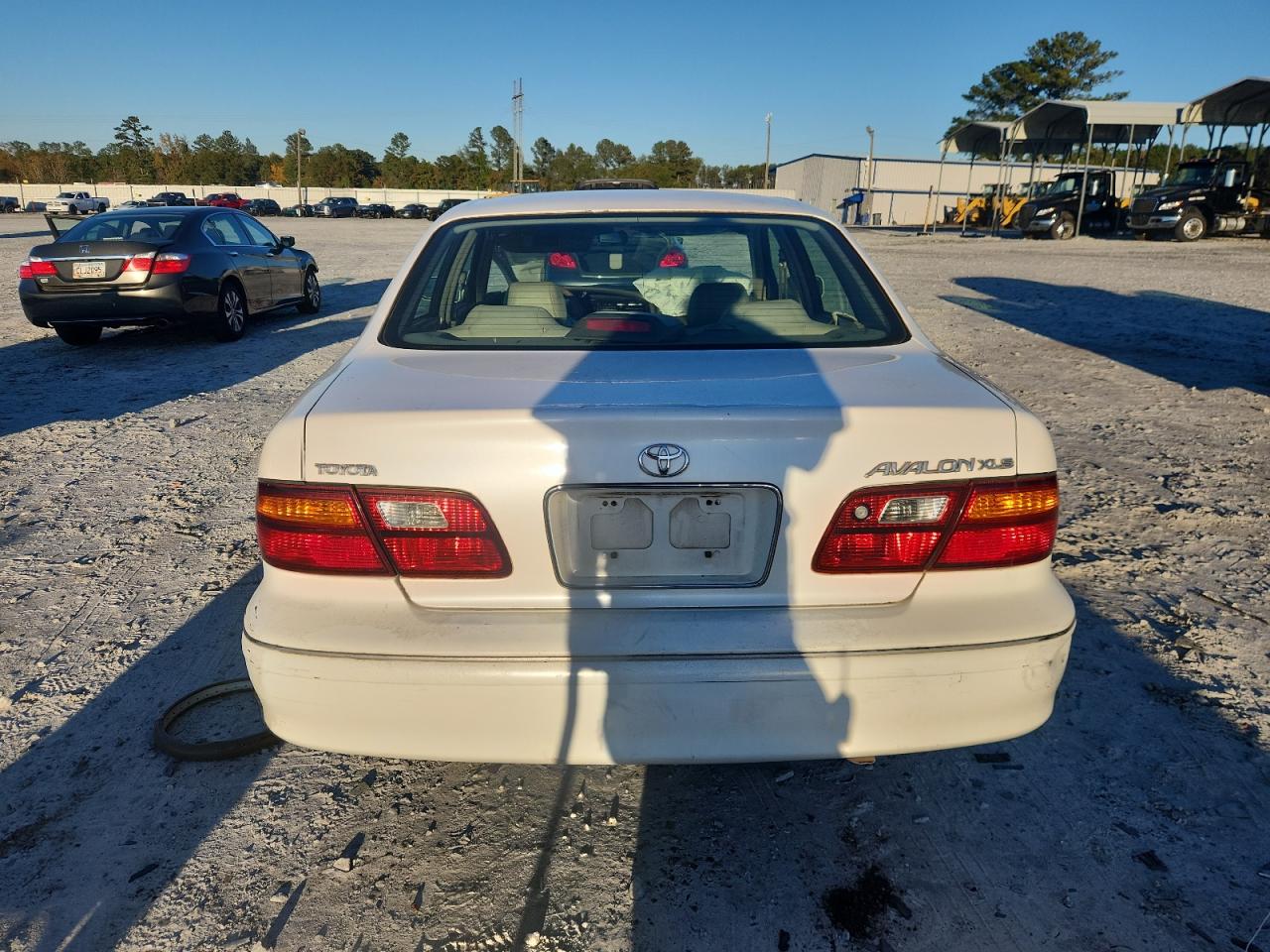 Toyota Avalon Xl Image 11