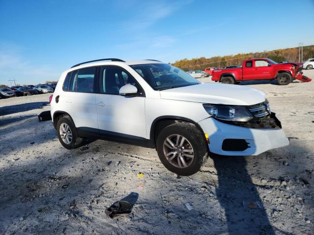 Volkswagen Tiguan S Image 7