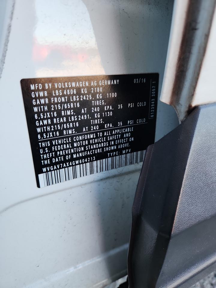 Volkswagen Tiguan S Image 10